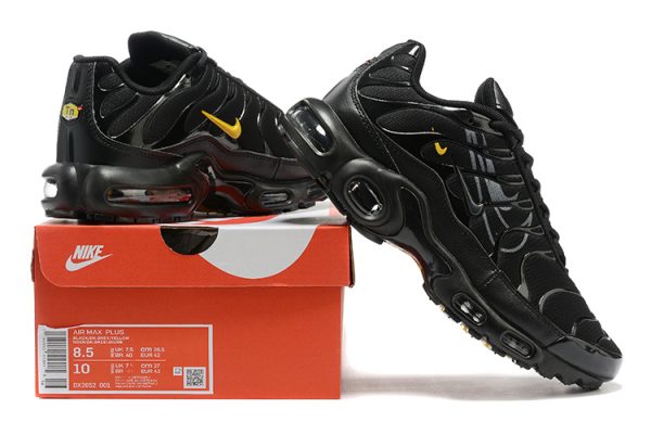 Air Max Plus Multi-Swoosh Black