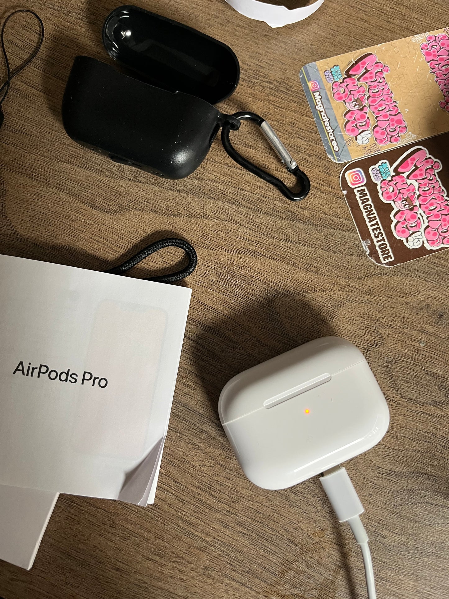 AirPods Pro 2nd Gen Con carcasa MagSafe (Usb-C)