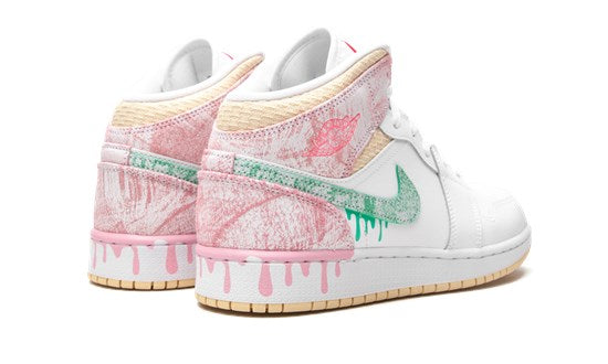 Air Jordans 1 Mid SE GS “Ice Cream”