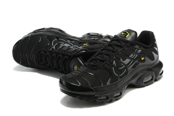 Air Max Plus Multi-Swoosh Black